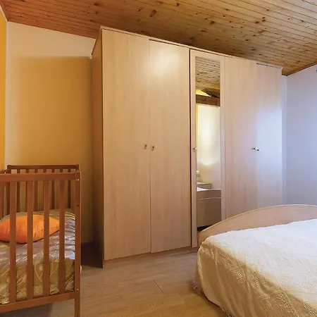 3 Bedroom Beautiful In Holiday home *
