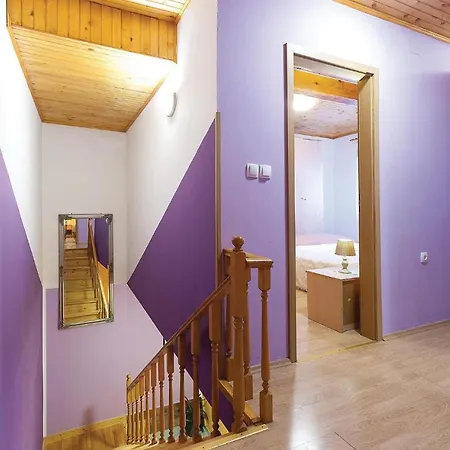 3 Bedroom Beautiful In Gajana